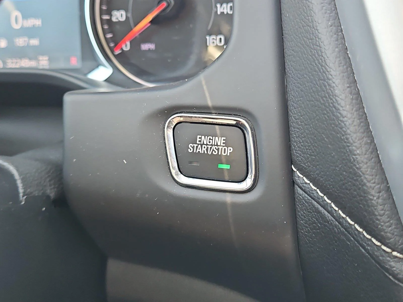 Used 2023 ULTRA BLUE METALLIC GMC SLT image 32