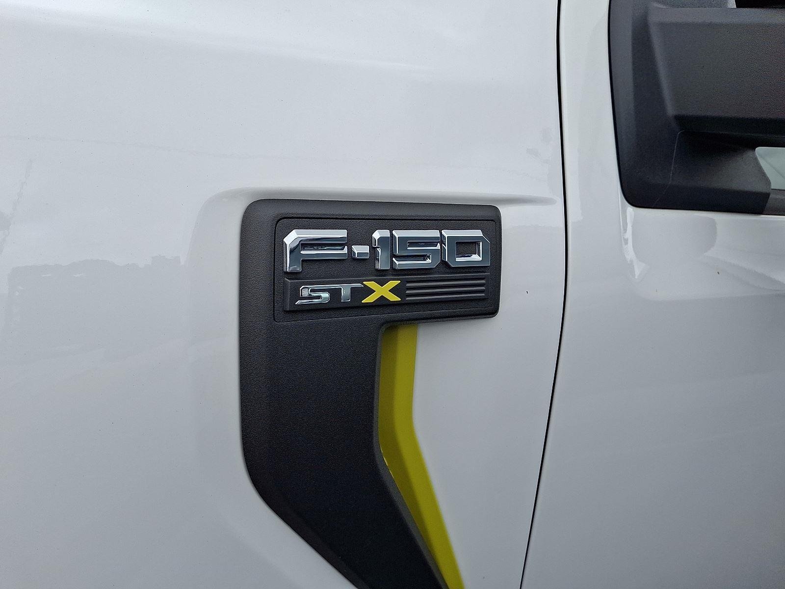 Certified Used 2023 Oxford White Ford XL image 4