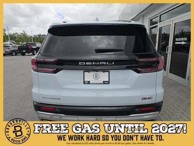 2026 GMC Acadia Denali - Photo 7