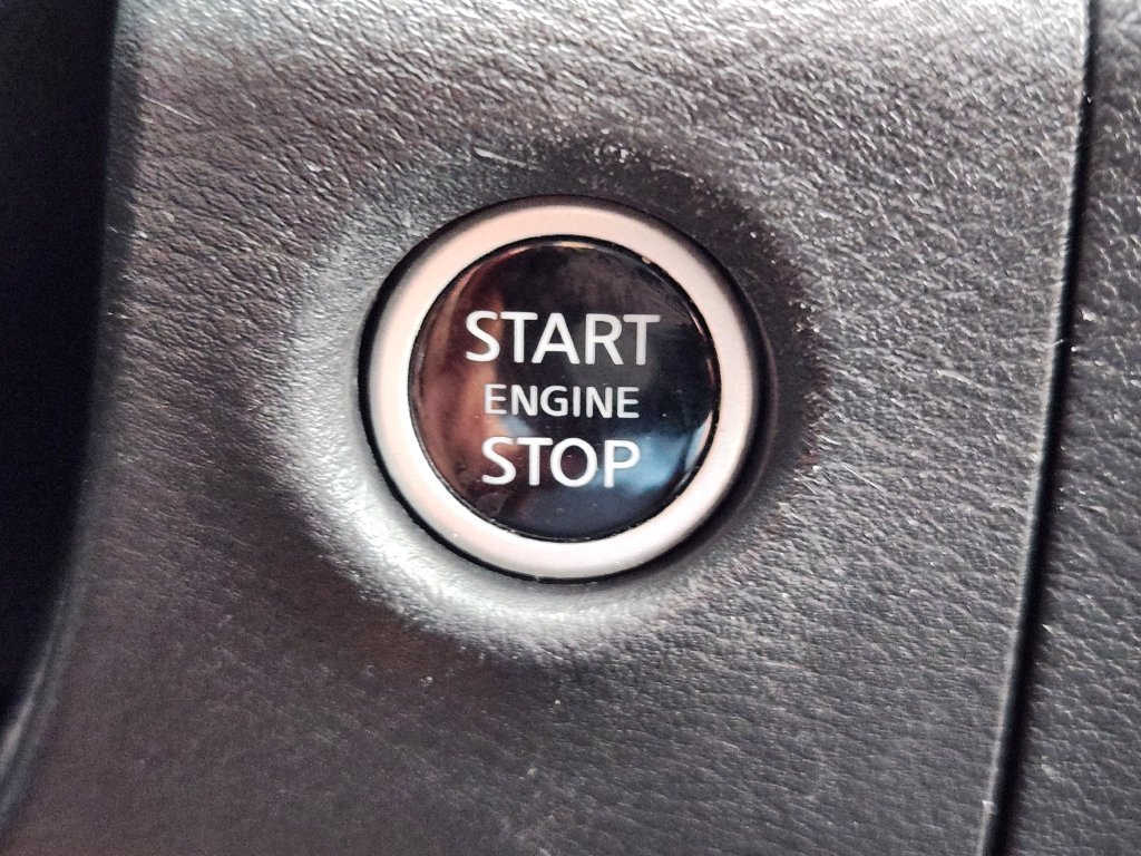 Certified Used 2024 White Nissan SL image 17