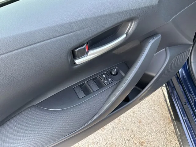 2026 Toyota Corolla SE - Photo 14