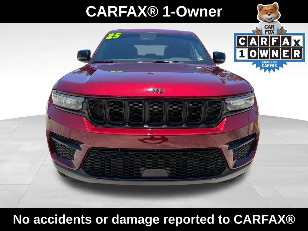 Used 2025 Red Jeep Altitude X image 2
