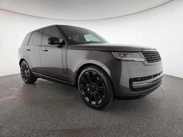 New 2026 Charente Grey Land Rover SE image 15