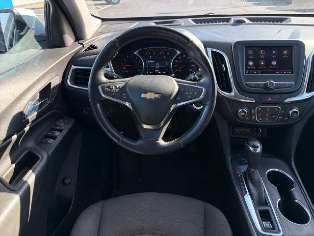 Used 2021 SUMMIT WHITE Chevrolet LT image 30