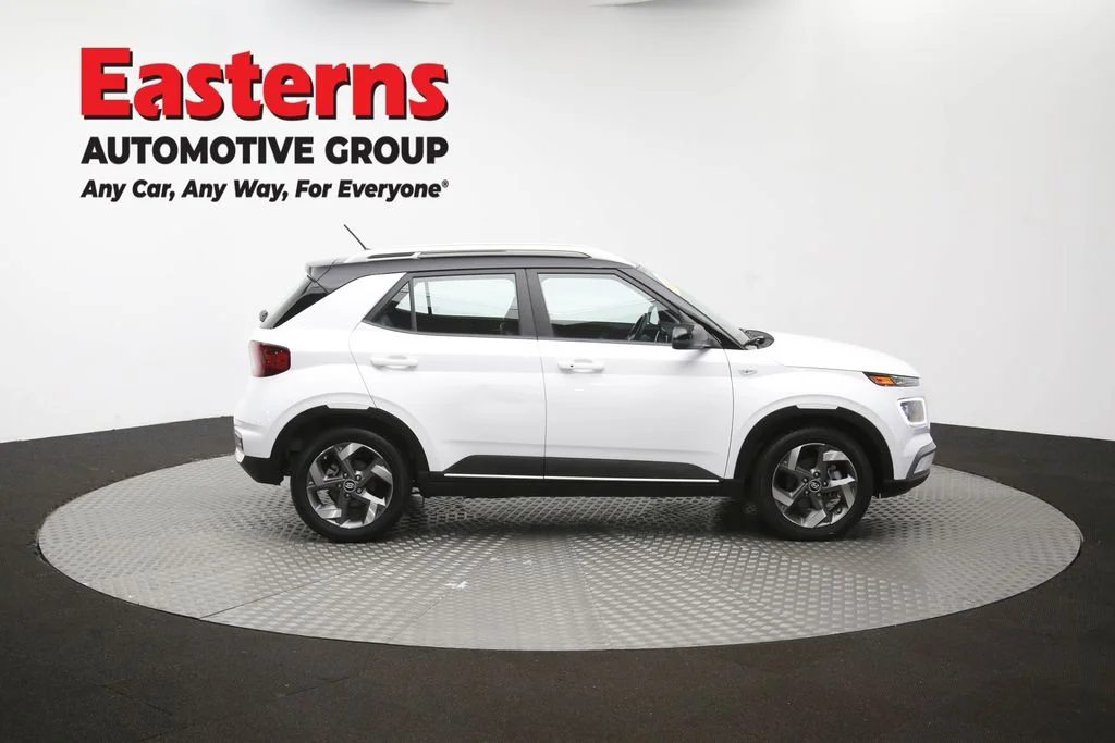 Used 2025 White Hyundai Limited image 44