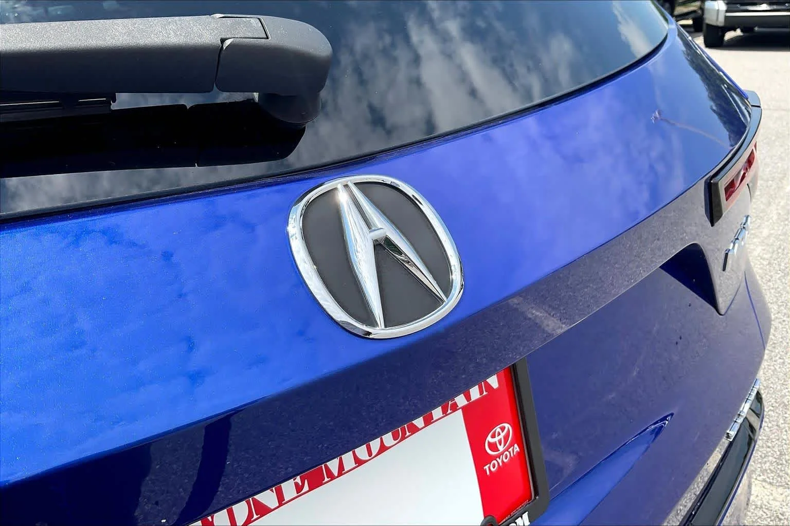Used 2023 Apex Blue Pearl Acura w/A-Spec Package image 31