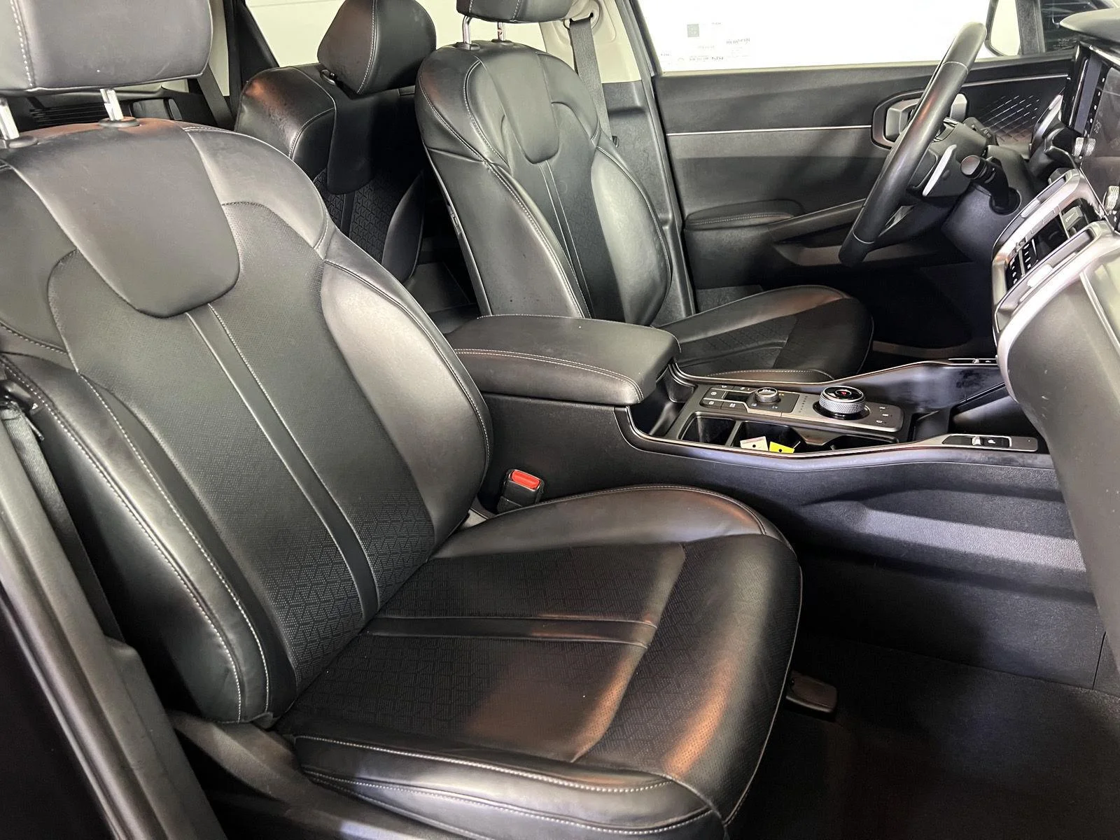 Used 2023 Gravity Blue Kia EX image 24