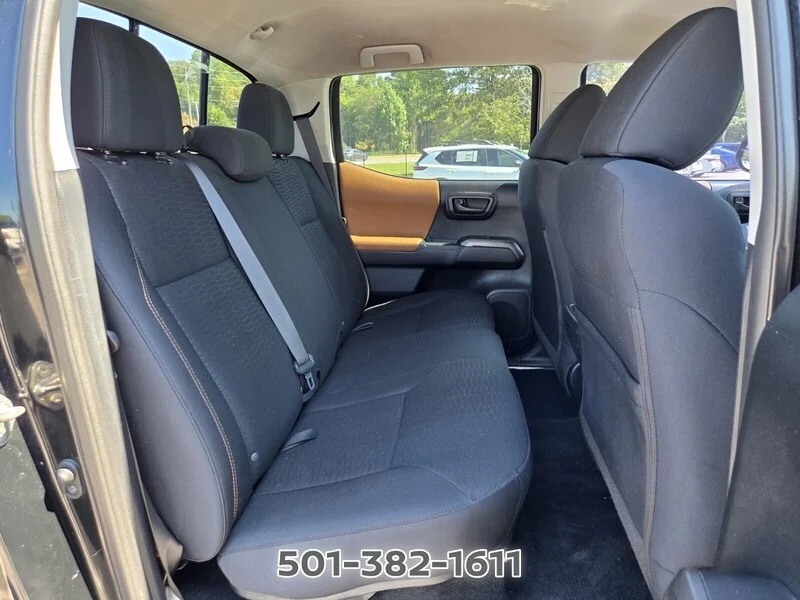 Used 2018 Midnight Black Metallic TOYOTA SR5 DOUBLE CAB 6