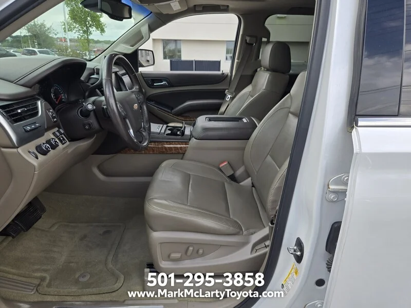 Used 2016 Pearl CHEVROLET 4WD 4DR LTZ image 11