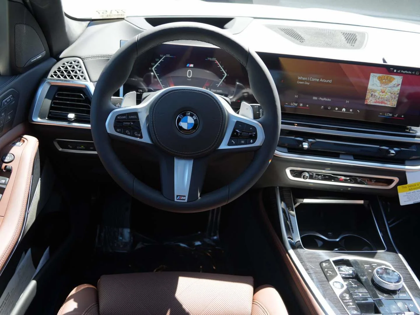 New 2027 Mineral White Metallic BMW xDrive40i image 6