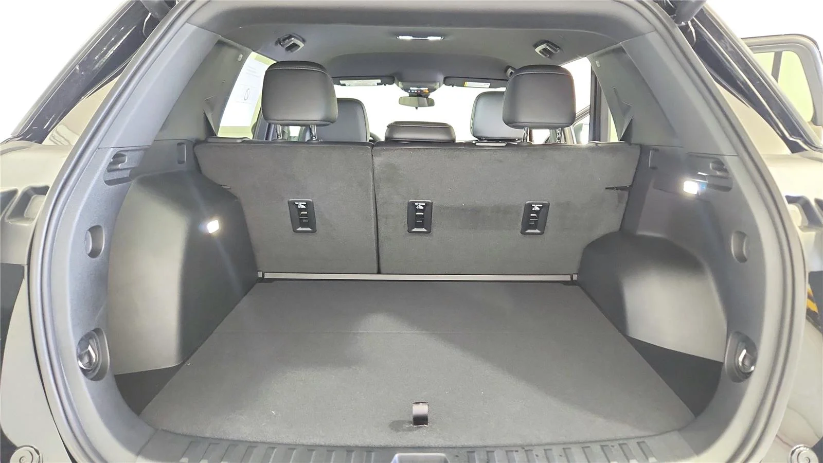 2026 Chevrolet Equinox LT - Photo 19
