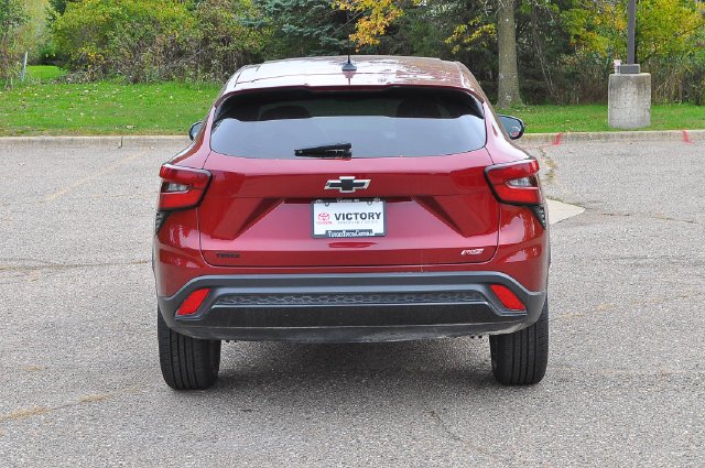 Used 2025 Red Chevrolet 1RS image 4