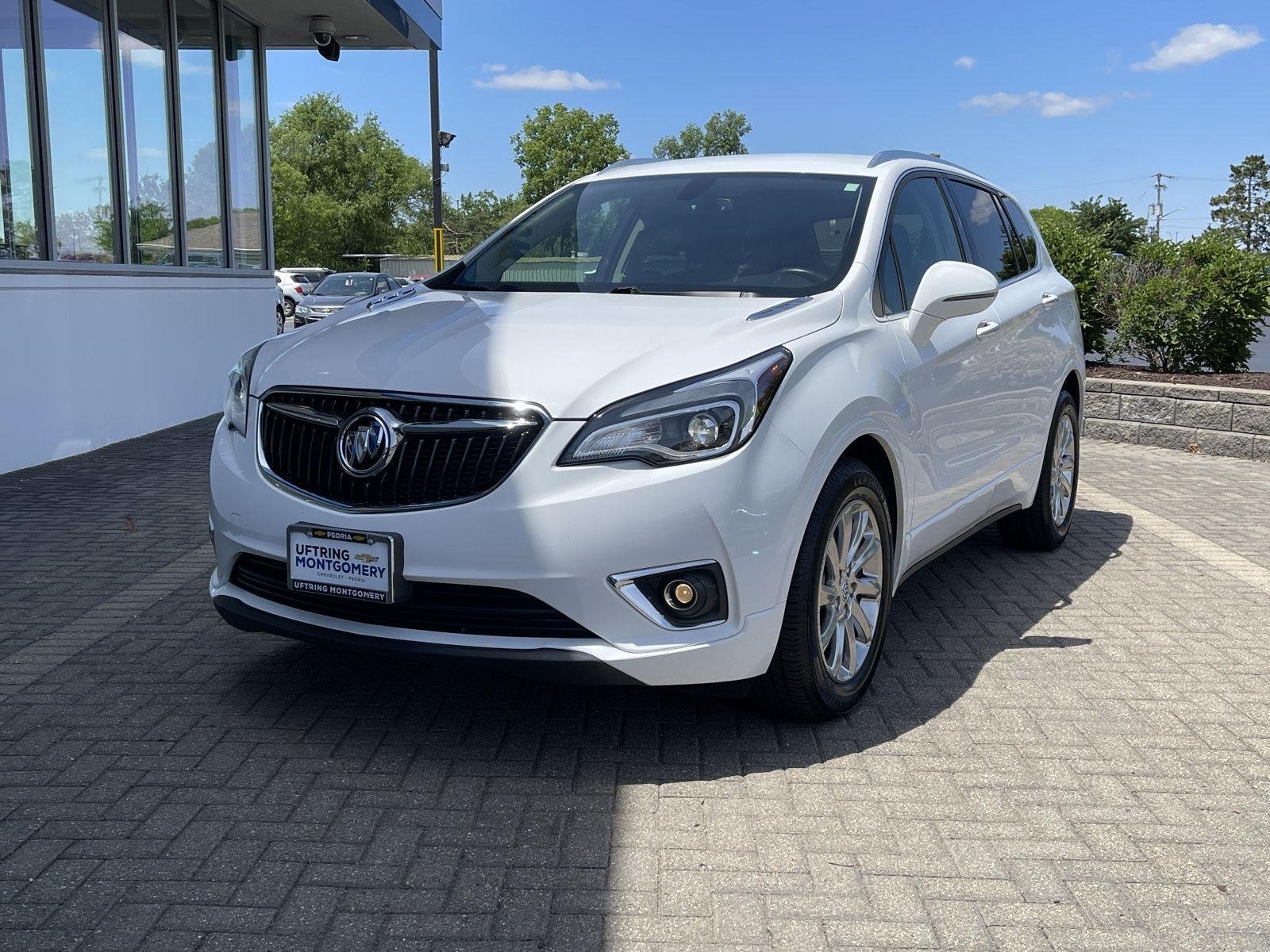 2020 Buick Envision Essence FWD's photo