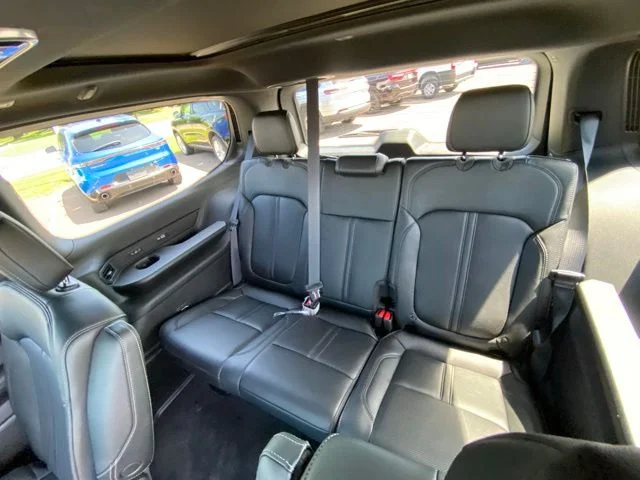 New 2026 Fathom Blue Pearl-Coat Exterior Paint (Late Availability) Jeep Limited Altitude image 14
