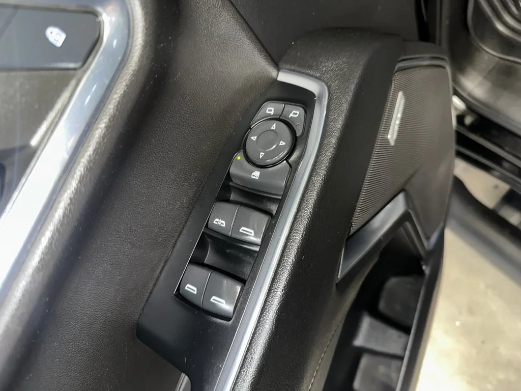 2023 Chevrolet Silverado 1500 RST - Photo 8