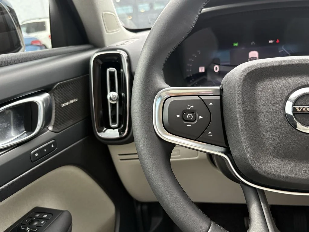 New 2026 Crystal White Volvo Plus image 15