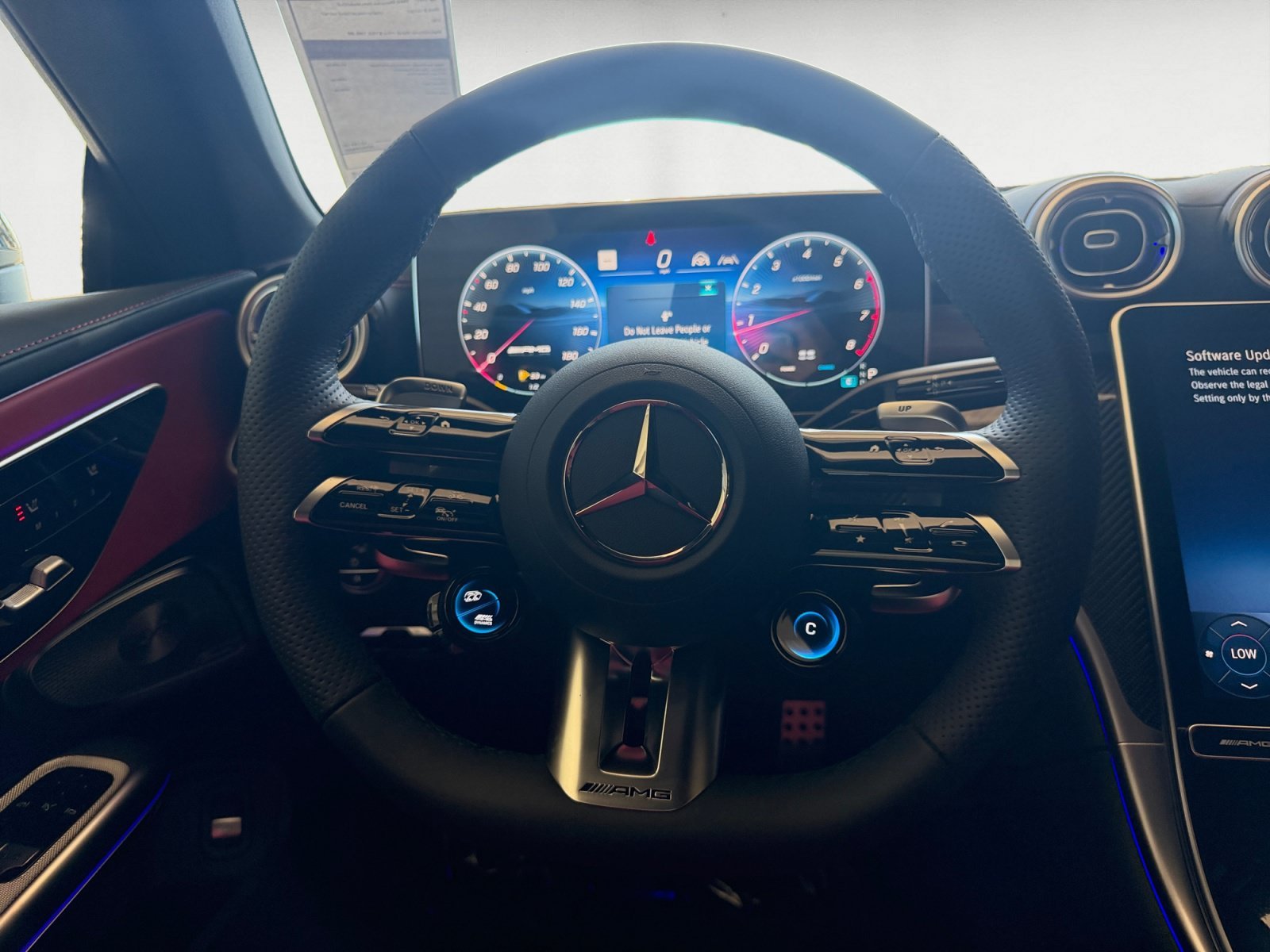 New 2027 MANUFAKTUR Patagonia Red Metallic Mercedes-Benz AMG® CLE 53 4MATIC+ Coupe image 36