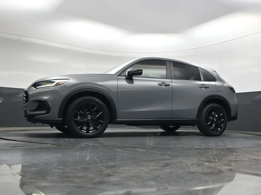 Certified Used 2025 Urban Gray Pearl Honda Sport image 38