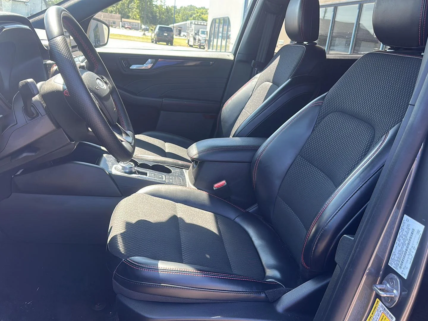 Used 2025 Carbonized Gray Ford ST-Line Select image 9