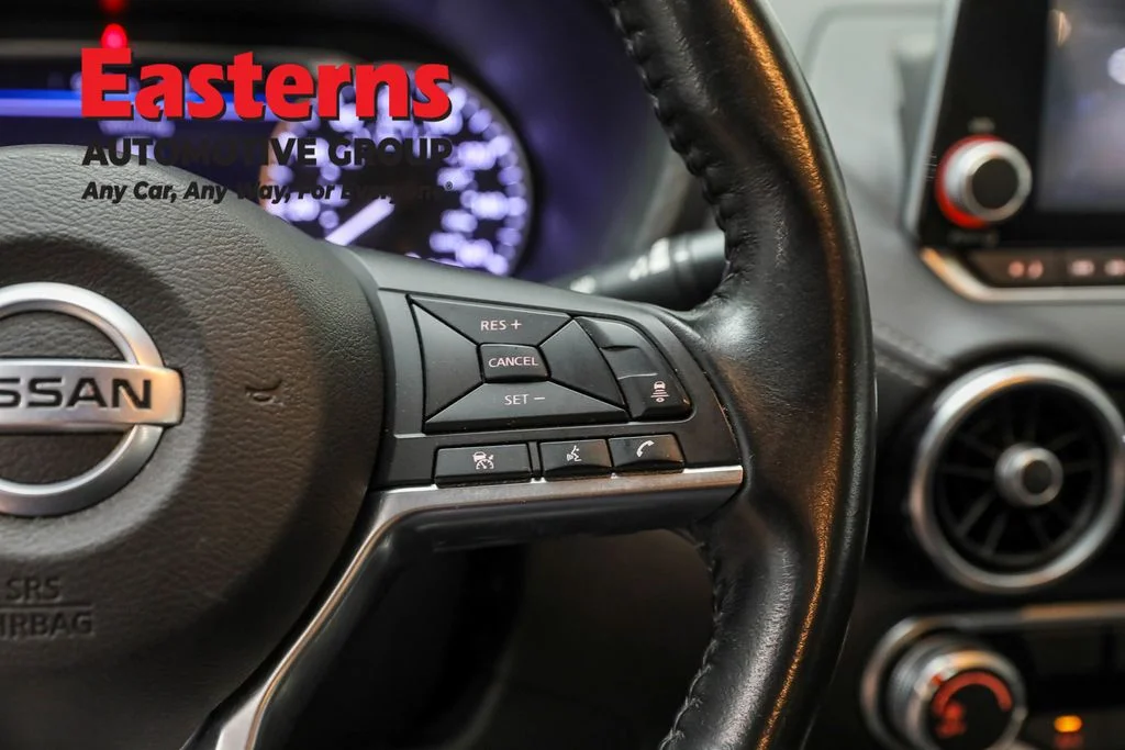Used 2022 Silver Nissan SV image 16