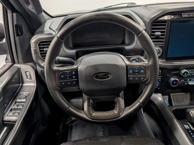 Used 2024 Gray Ford XLT image 17
