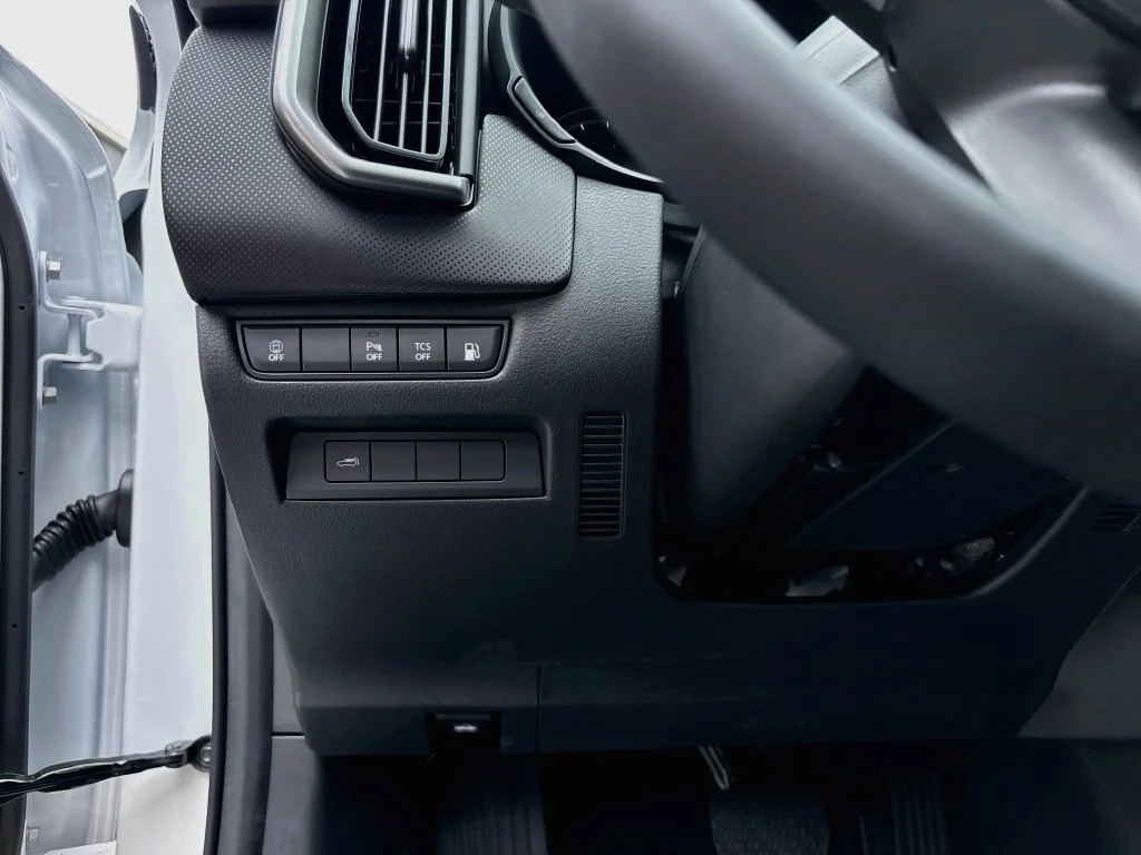 New 2026 Wind Chill Pearl Mazda Preferred AWD image 10