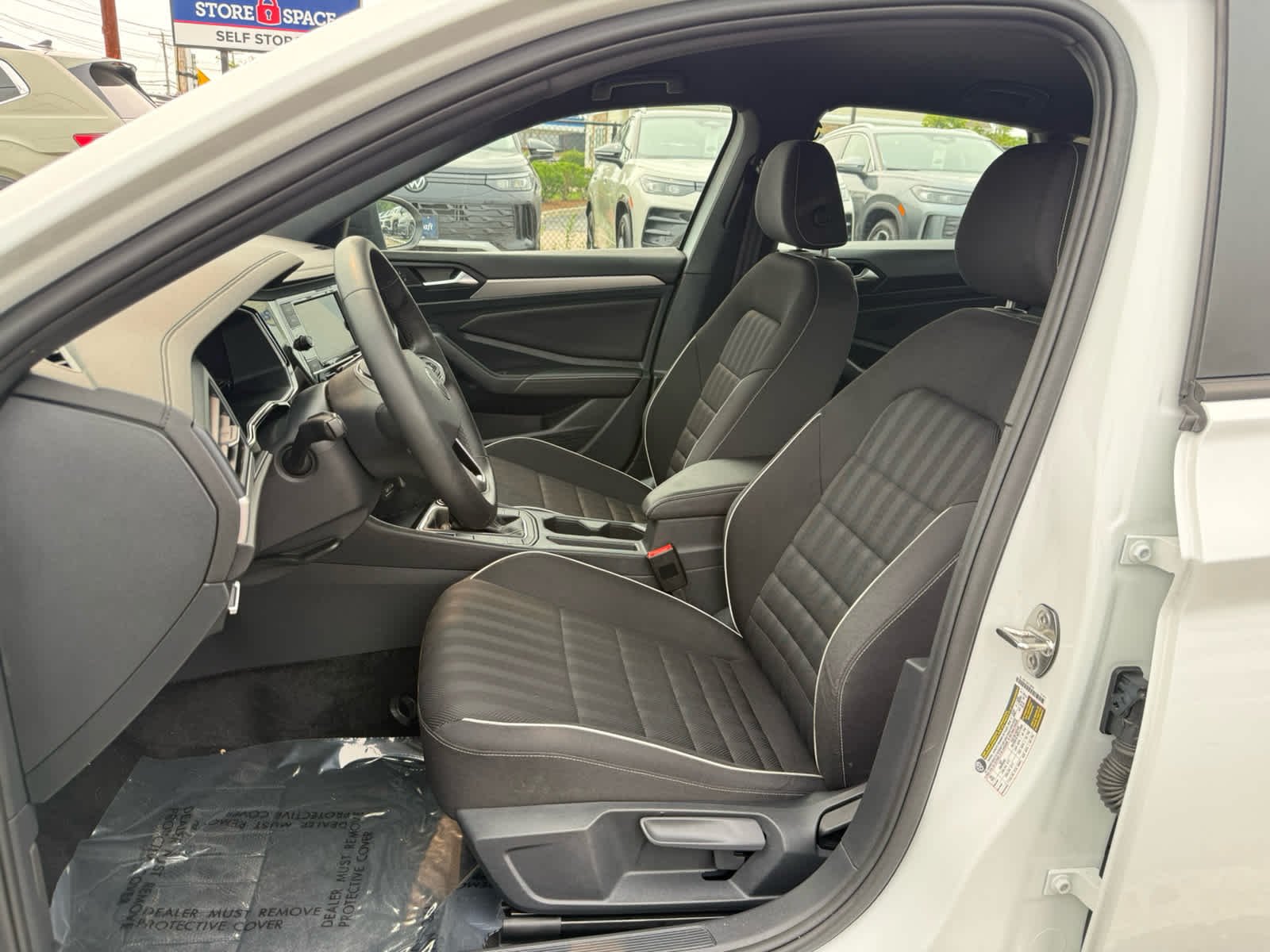 Used 2024 Pure White Volkswagen Sport image 18