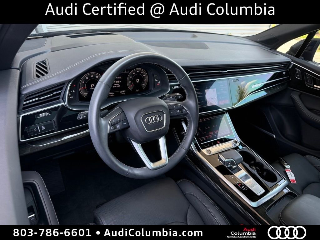 Used 2025  Audi 55 Prestige image 3
