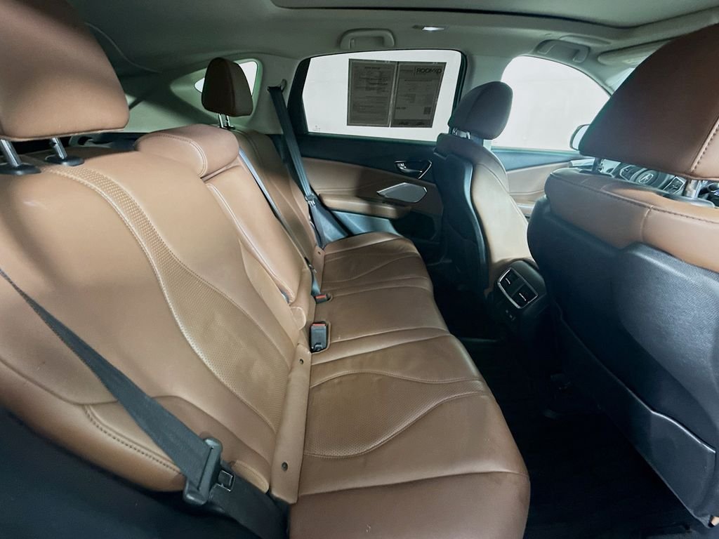 Used 2020 Platinum White Pearl Acura w/Technology Pkg image 29