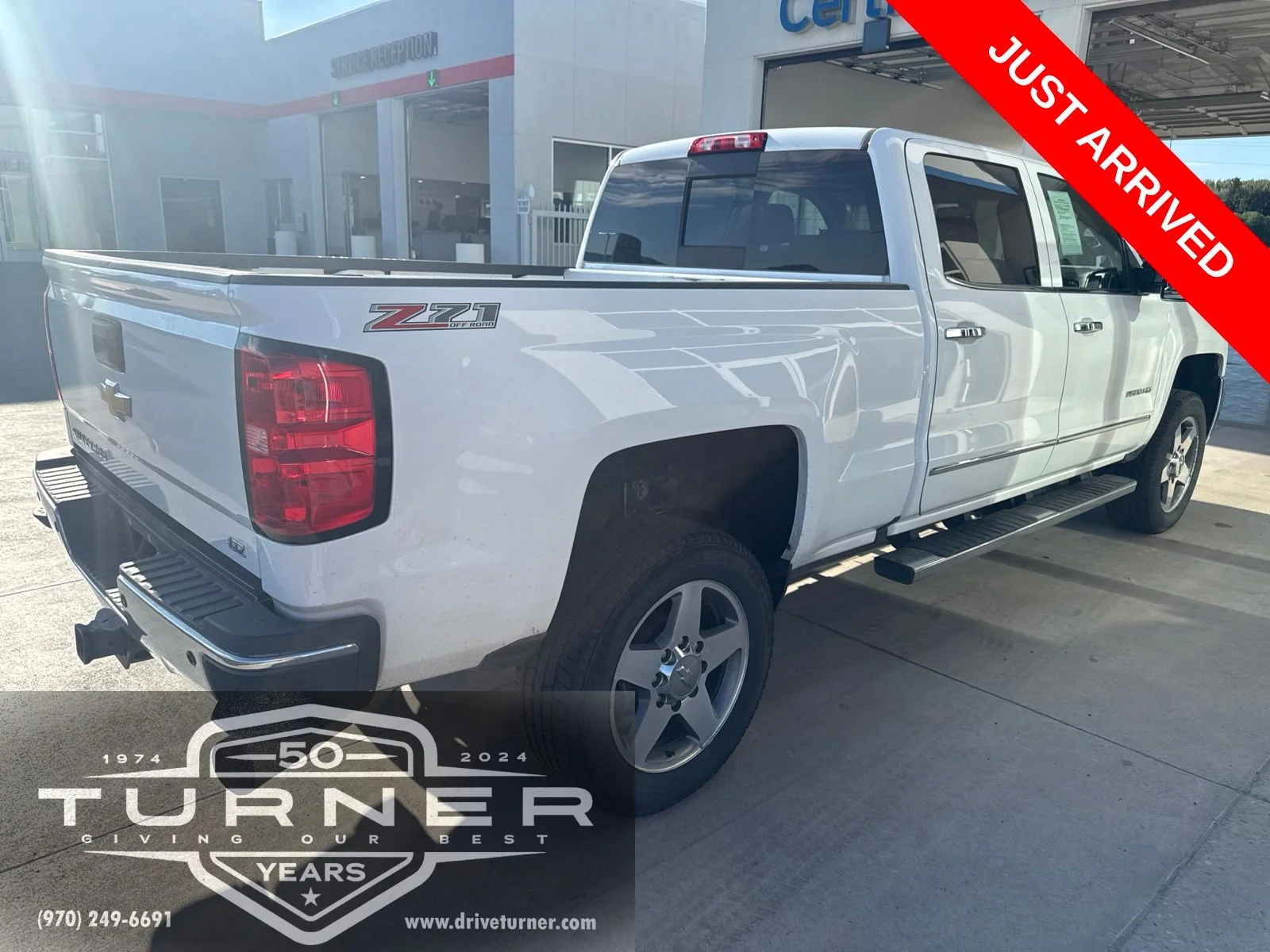 Used 2017 White Chevrolet LTZ image 4