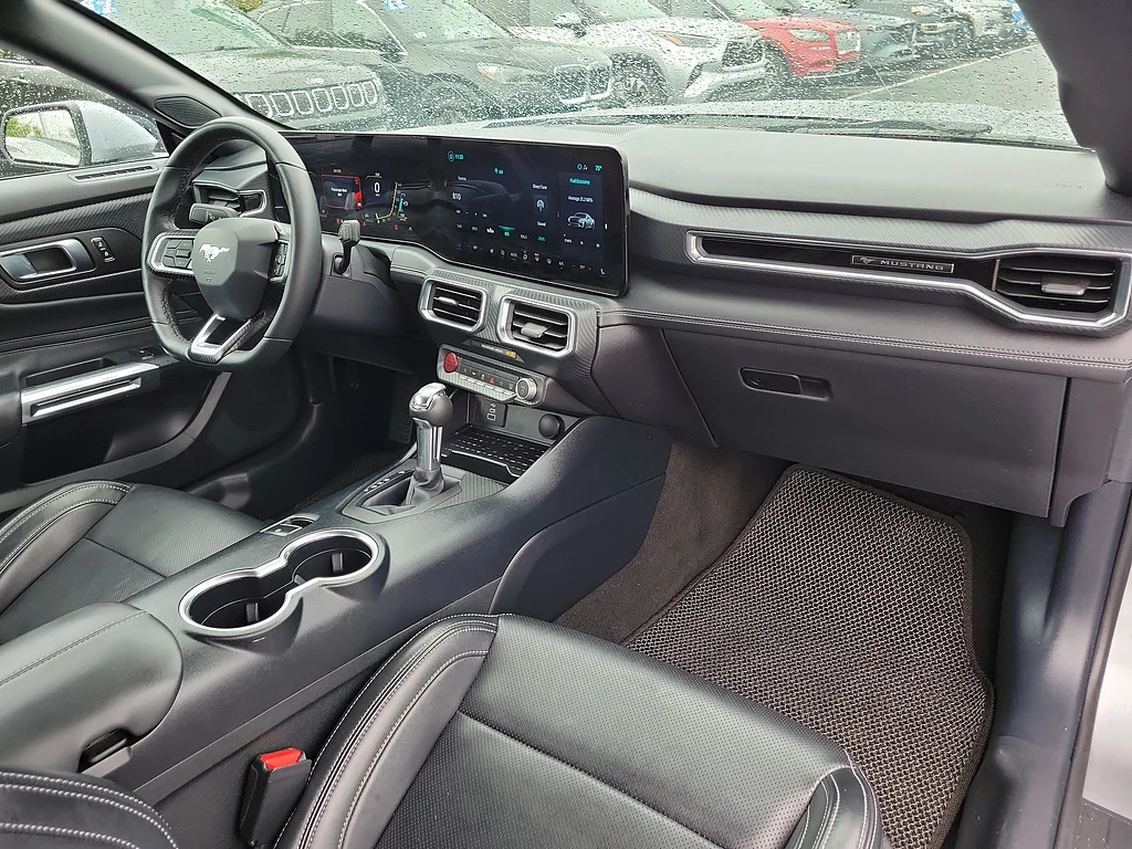 Used 2024 Iconic Silver Ford EcoBoost Premium image 23