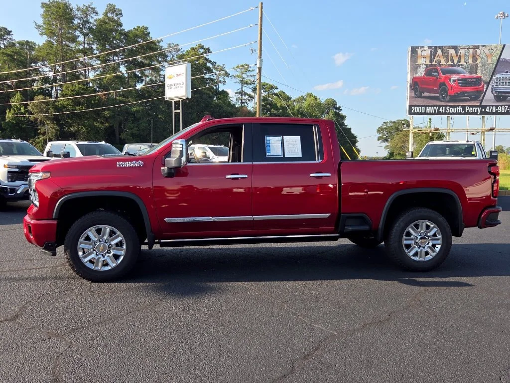 Used 2025 Radiant Red Tintcoat Chevrolet High Country image 4