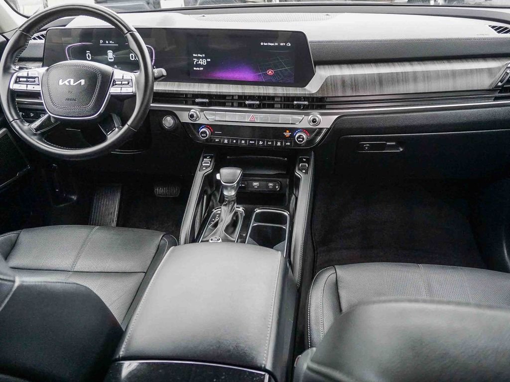 Used 2024 Black Kia EX image 15