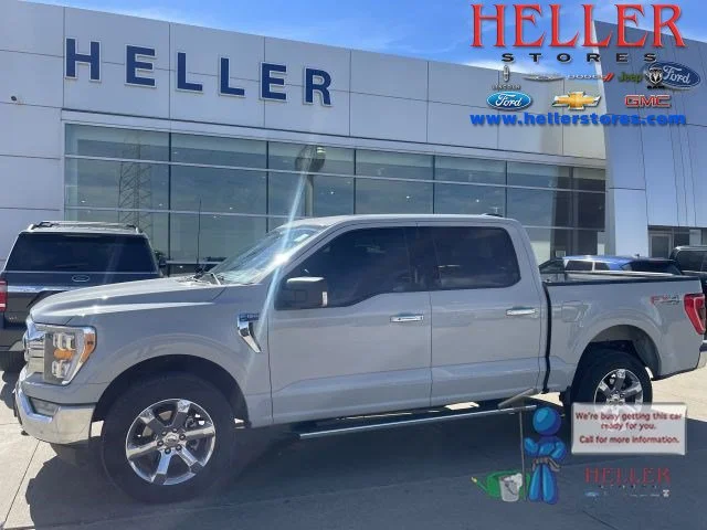 Used 2023 Avalanche Gray Ford XLT image 1
