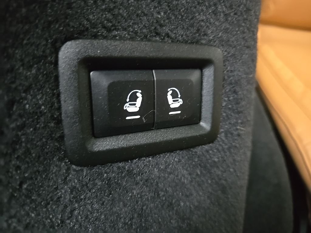 Used 2024 Black Jeep Summit image 102