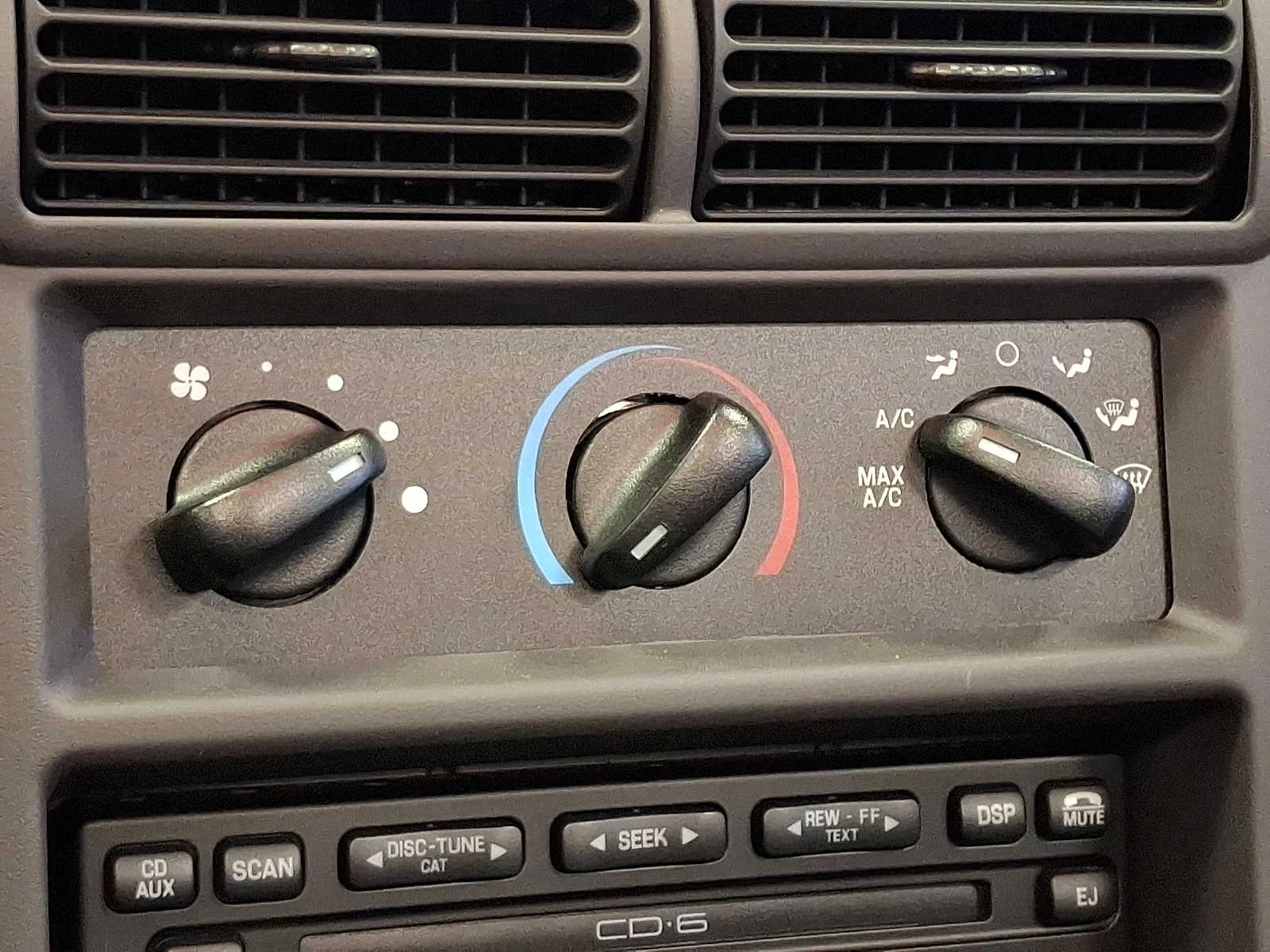 Used 2004 Black Ford SVT Cobra image 15