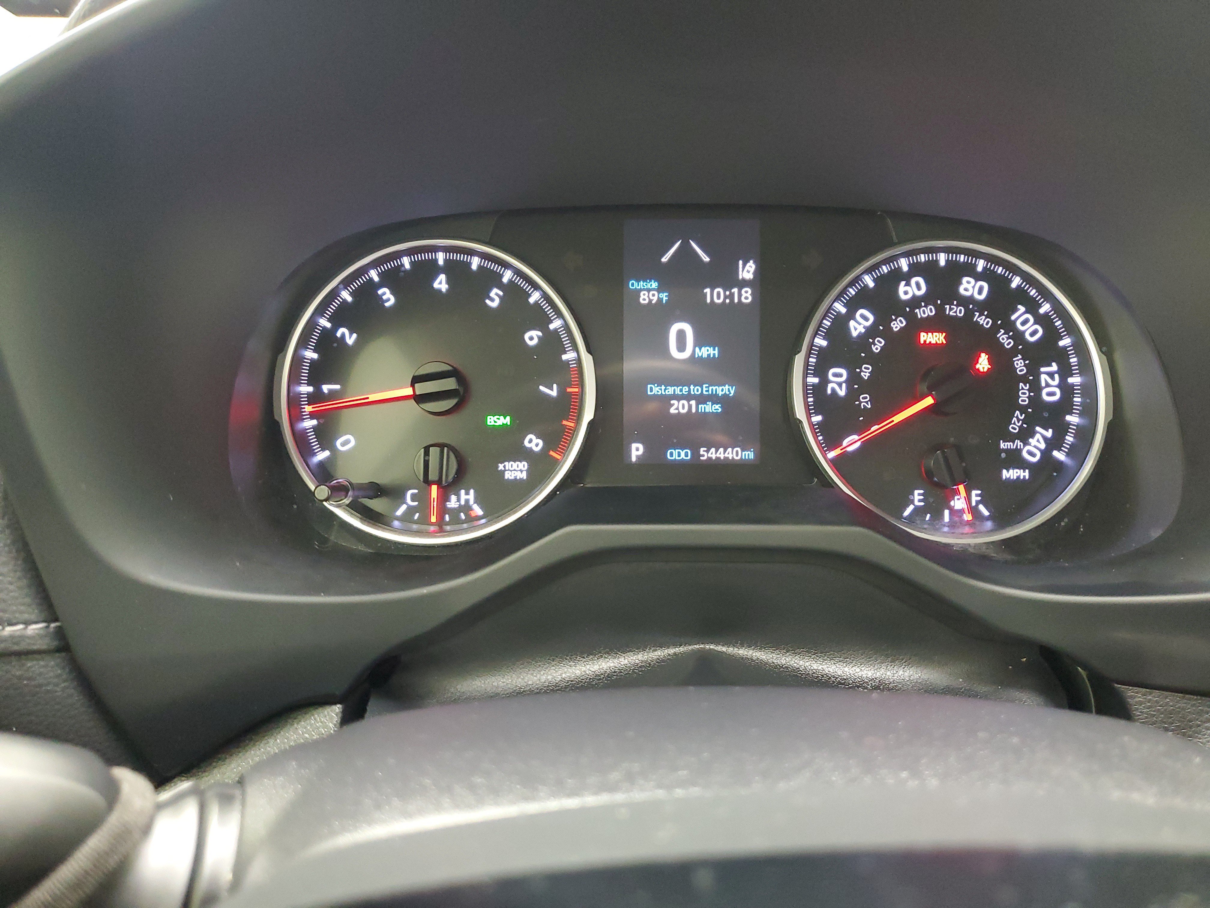 Certified Used 2020 Super White Toyota XLE Premium image 27