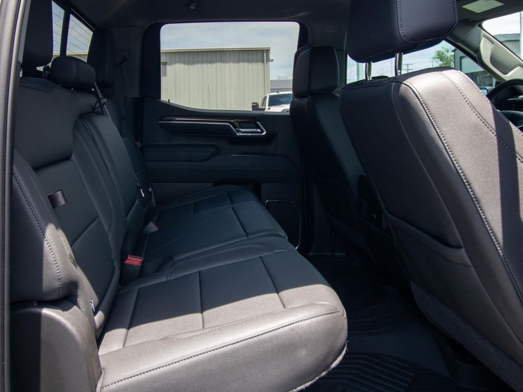 2025 Chevrolet Silverado 1500 LT Trail Boss - Photo 14