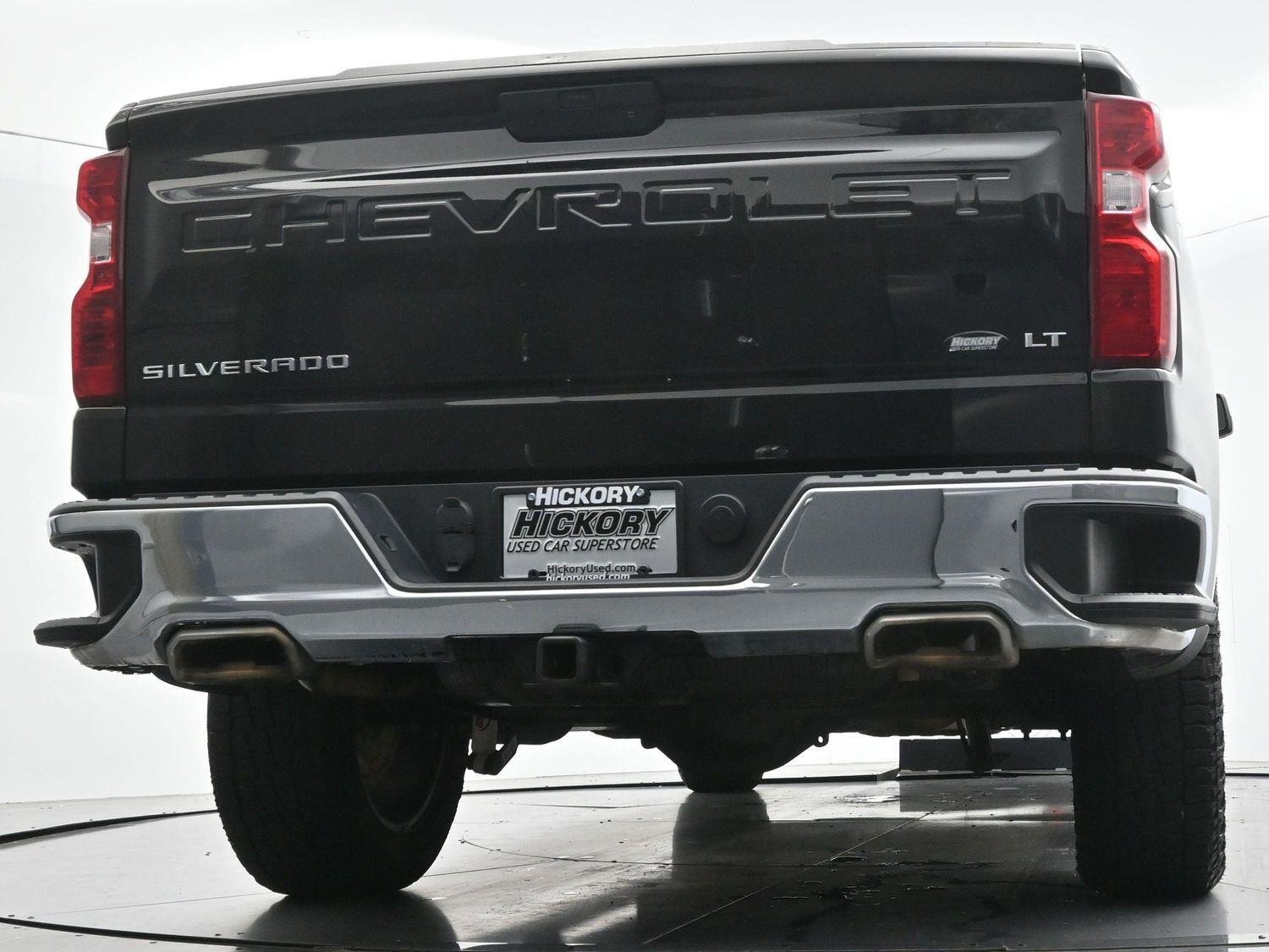 Used 2022 Black Chevrolet LT image 48