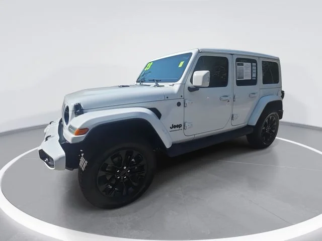 Used 2023 White Jeep Sahara image 1