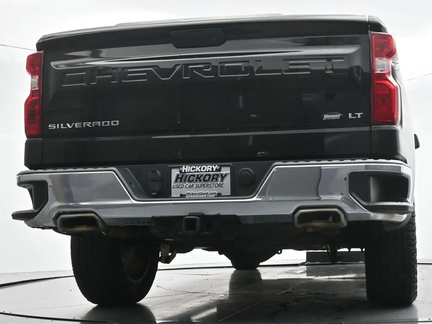 Used 2022 Black Chevrolet LT image 48