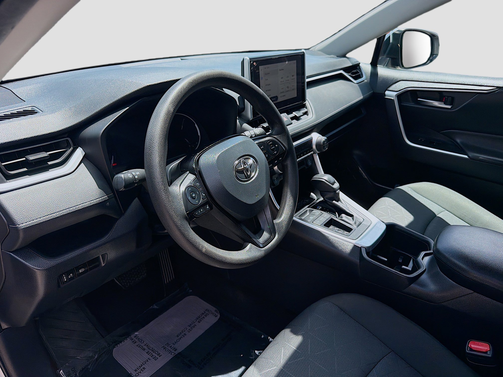 Used 2024 Silver Sky Metallic Toyota XLE image 7