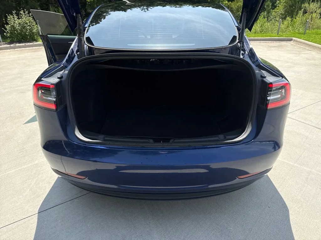 Used 2023 Deep Blue Metallic Tesla Base image 33