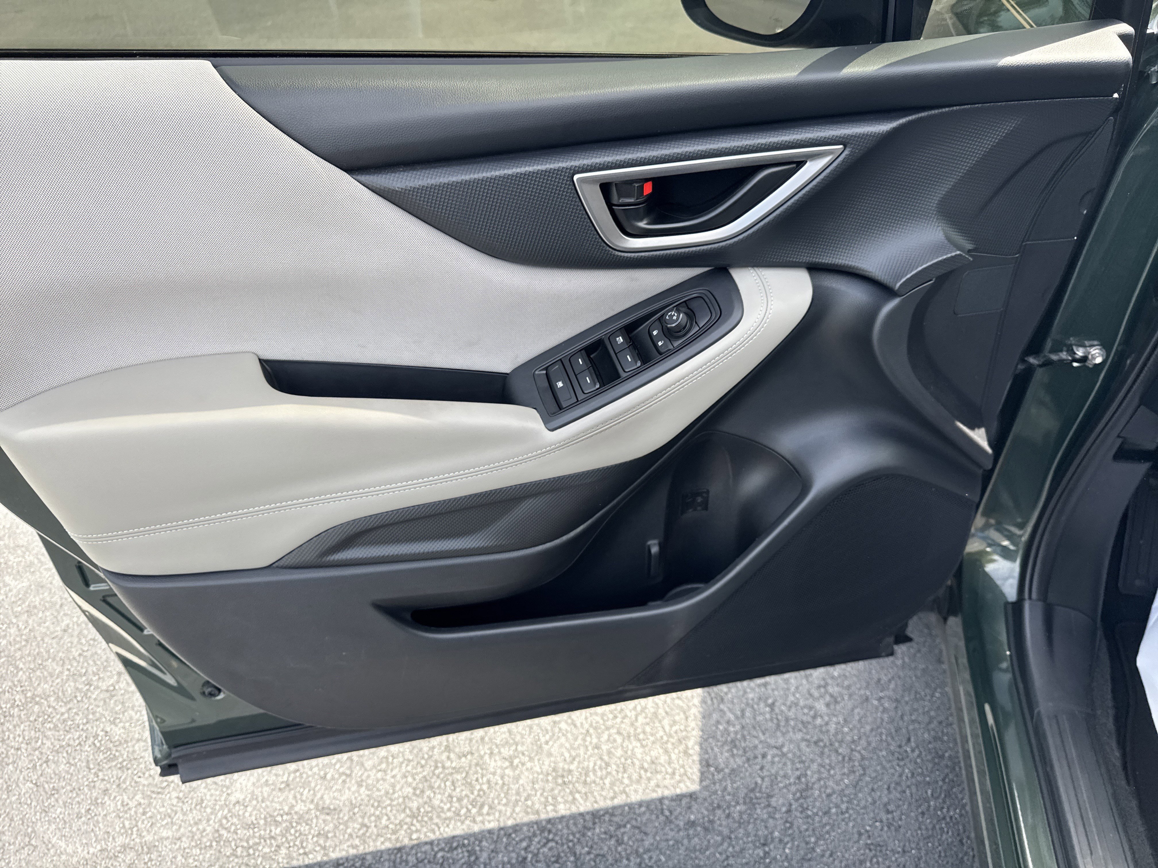 Used 2022 Cascade Green Silica Subaru Base image 22