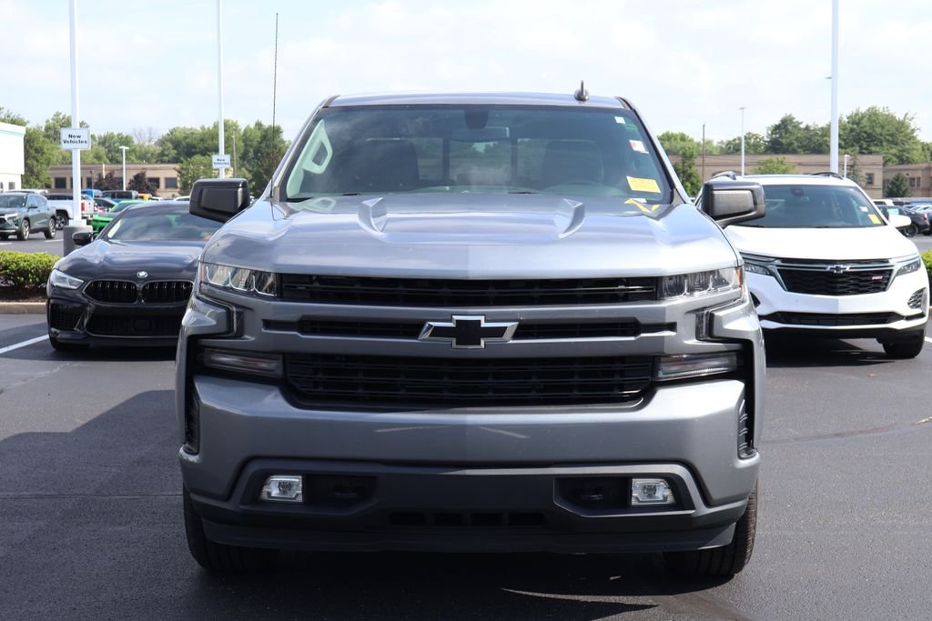 Used 2020 Gray Chevrolet RST image 2