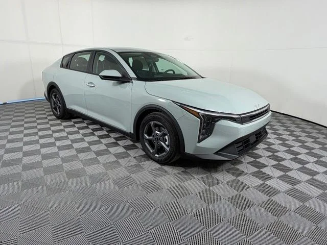 New 2026  Kia LXS image 1