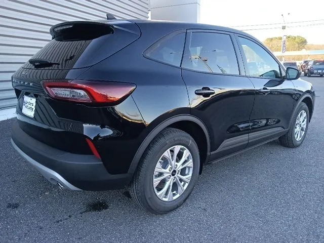 New 2026 Agate Black Metallic Ford Active® image 3