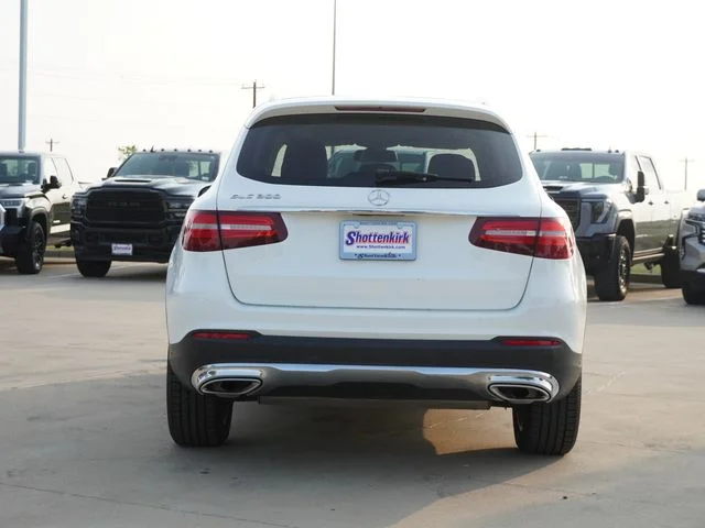 Used 2019 White Mercedes-Benz GLC 300 image 8