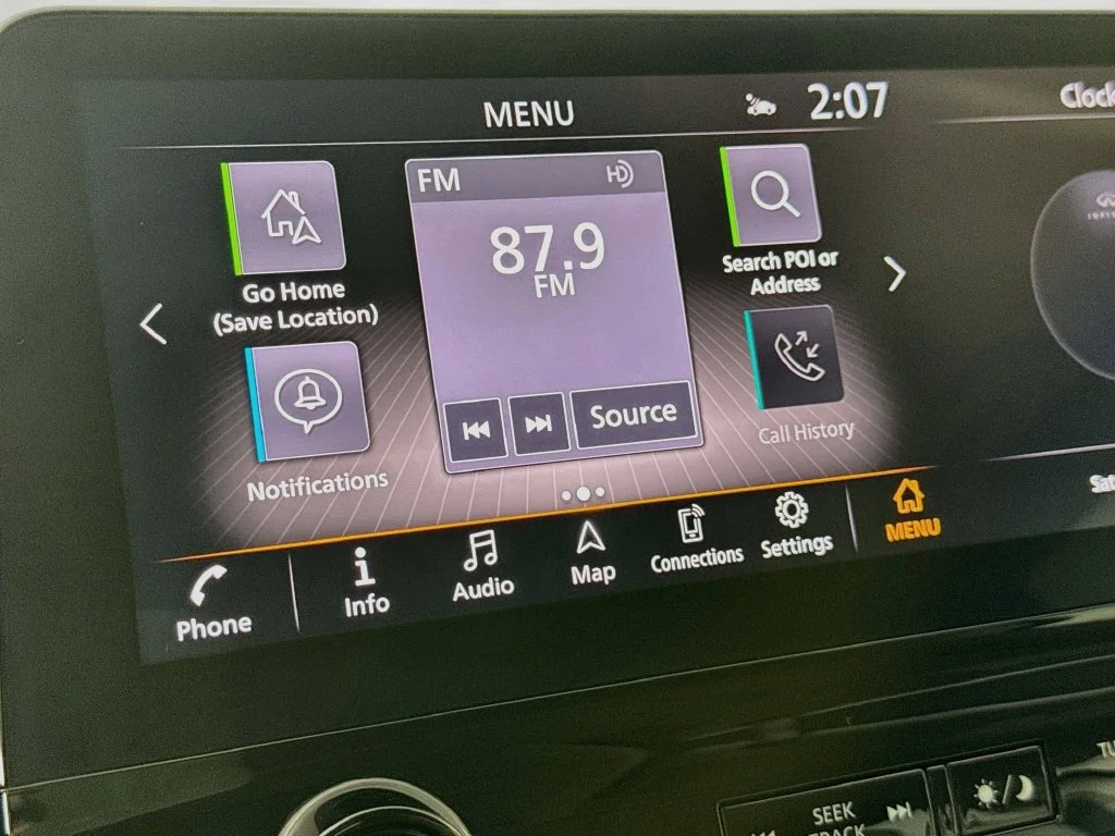 Used 2023 Blue INFINITI Premium Select image 18