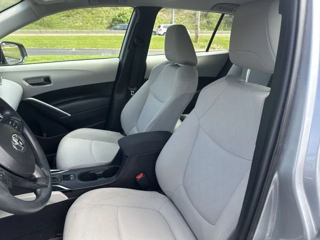 2022 Toyota Corolla Cross L - Photo 15